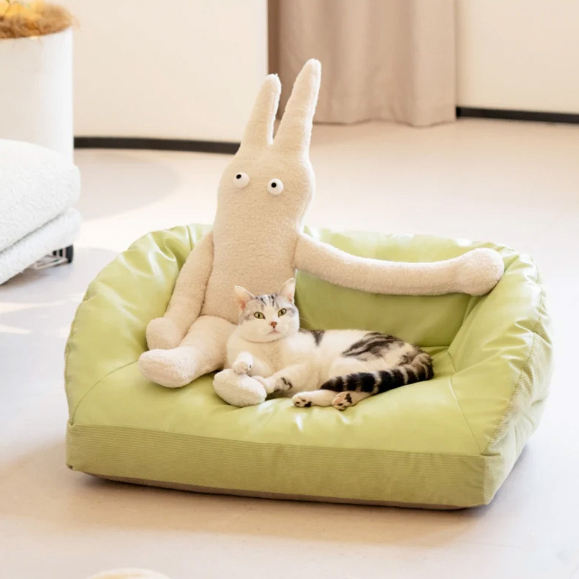 Luxury Pet Sofa Stylish Durable Waterproof Cozy Cushion