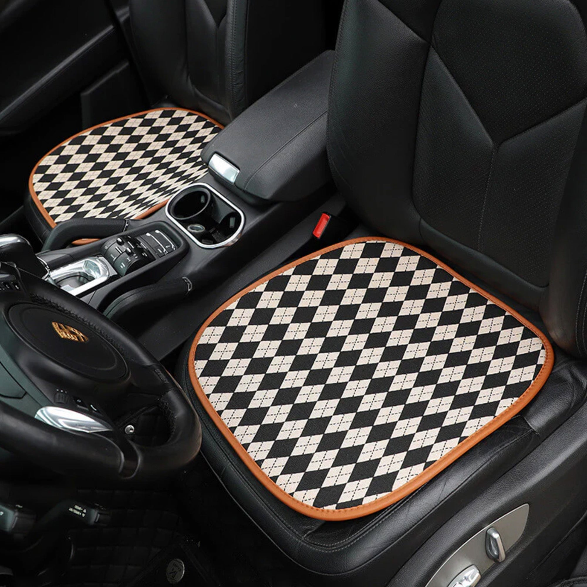 Classic Rhombus Dog Car Seat Cover – Stylish, Durable & Non-Slip