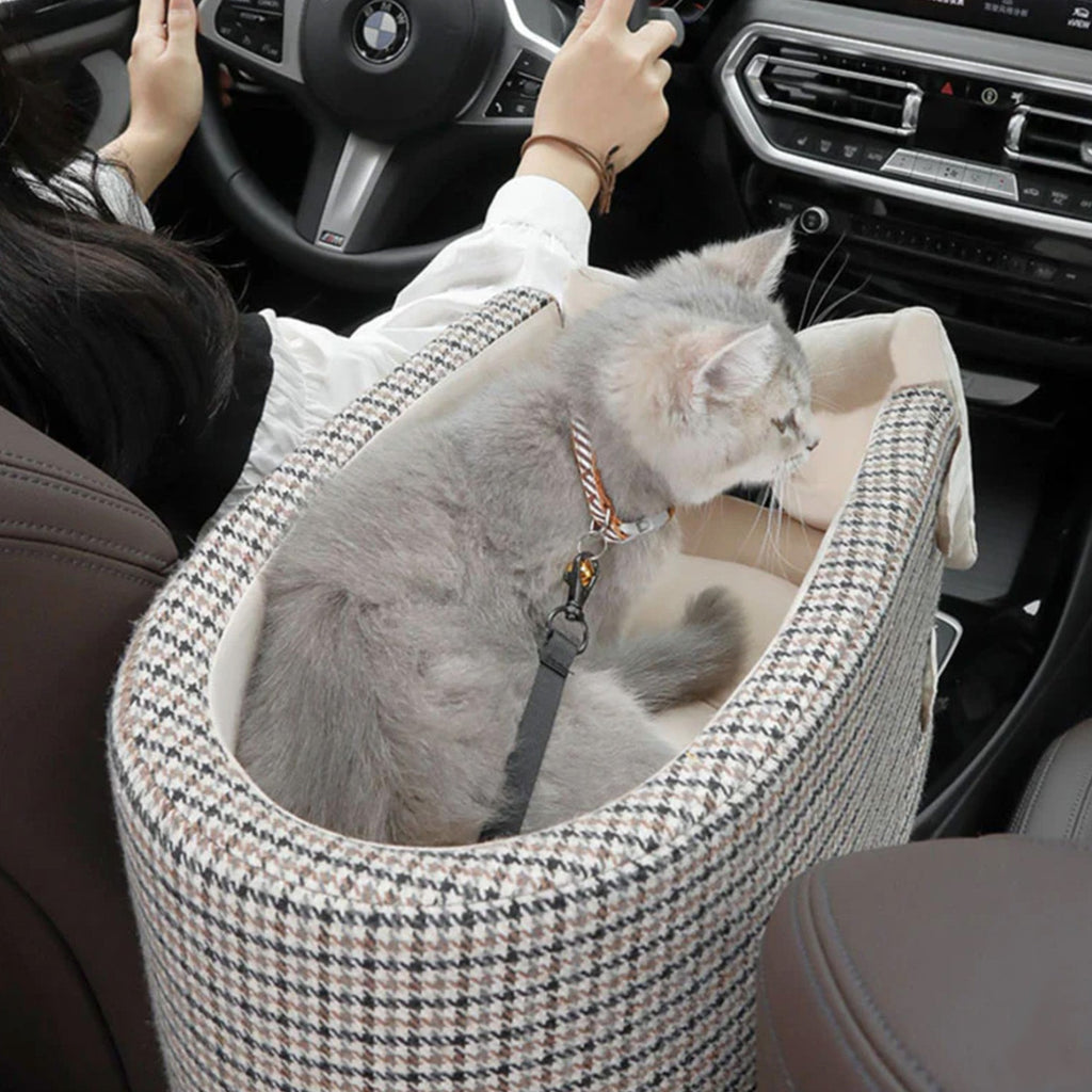 Houndstooth Lookout Console Pet Car Seat – Comfortable, Secure & Stylish