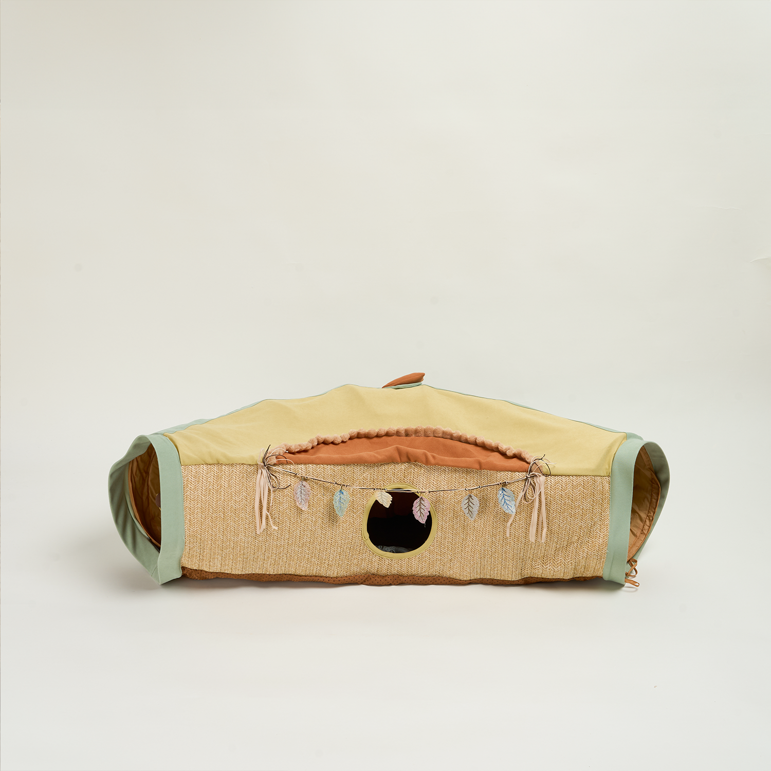 Purrfect Foldaway Tunnel Retreat – Interactive, Spacious, and Portable