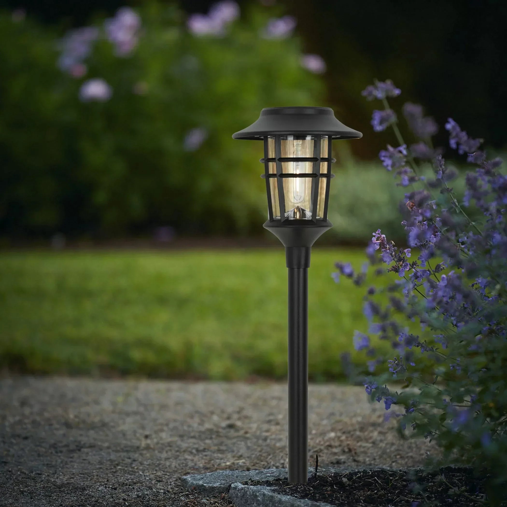 Solar Floor Lamp – Elegant Stainless Steel and Weatherproof