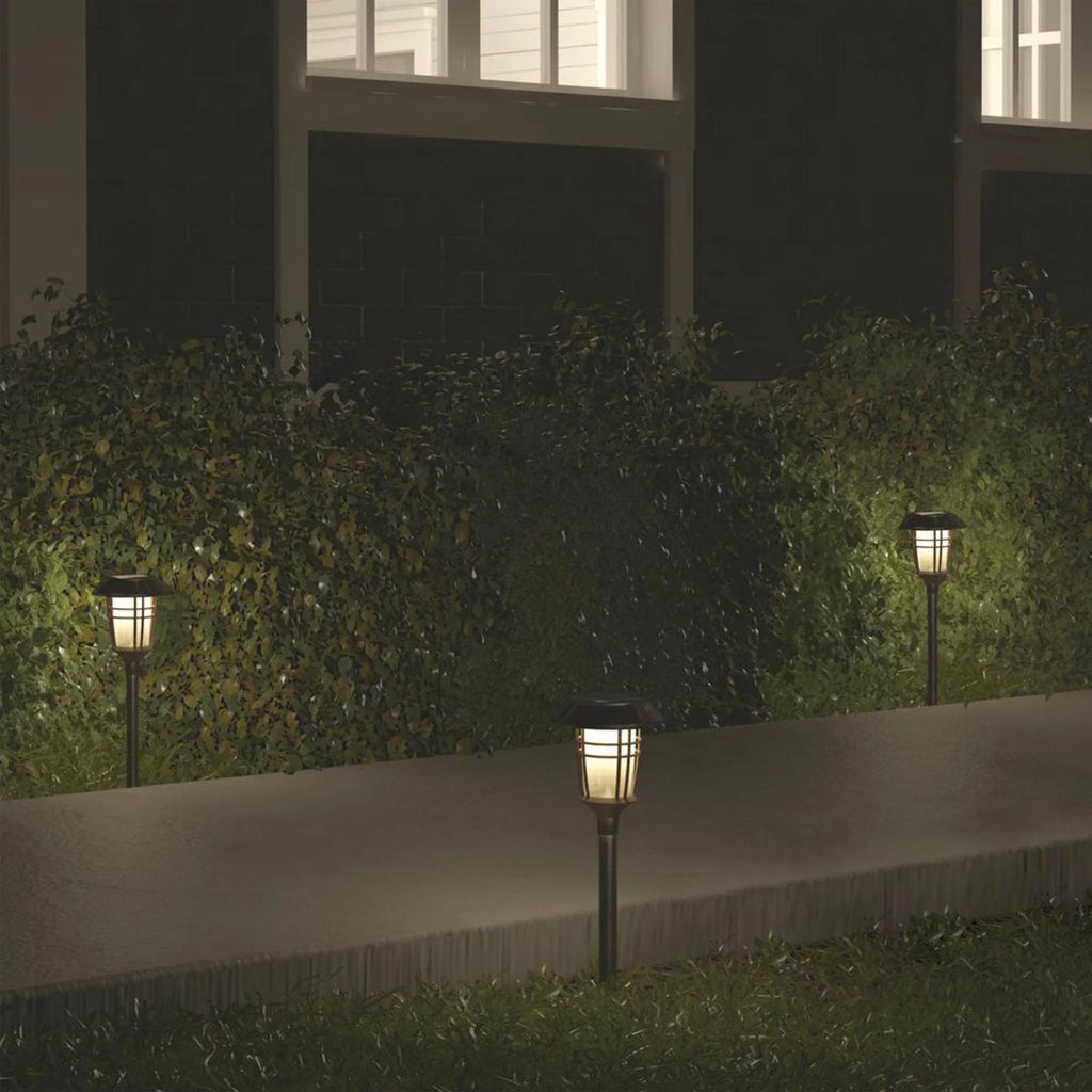 Solar Floor Lamp – Elegant Stainless Steel and Weatherproof