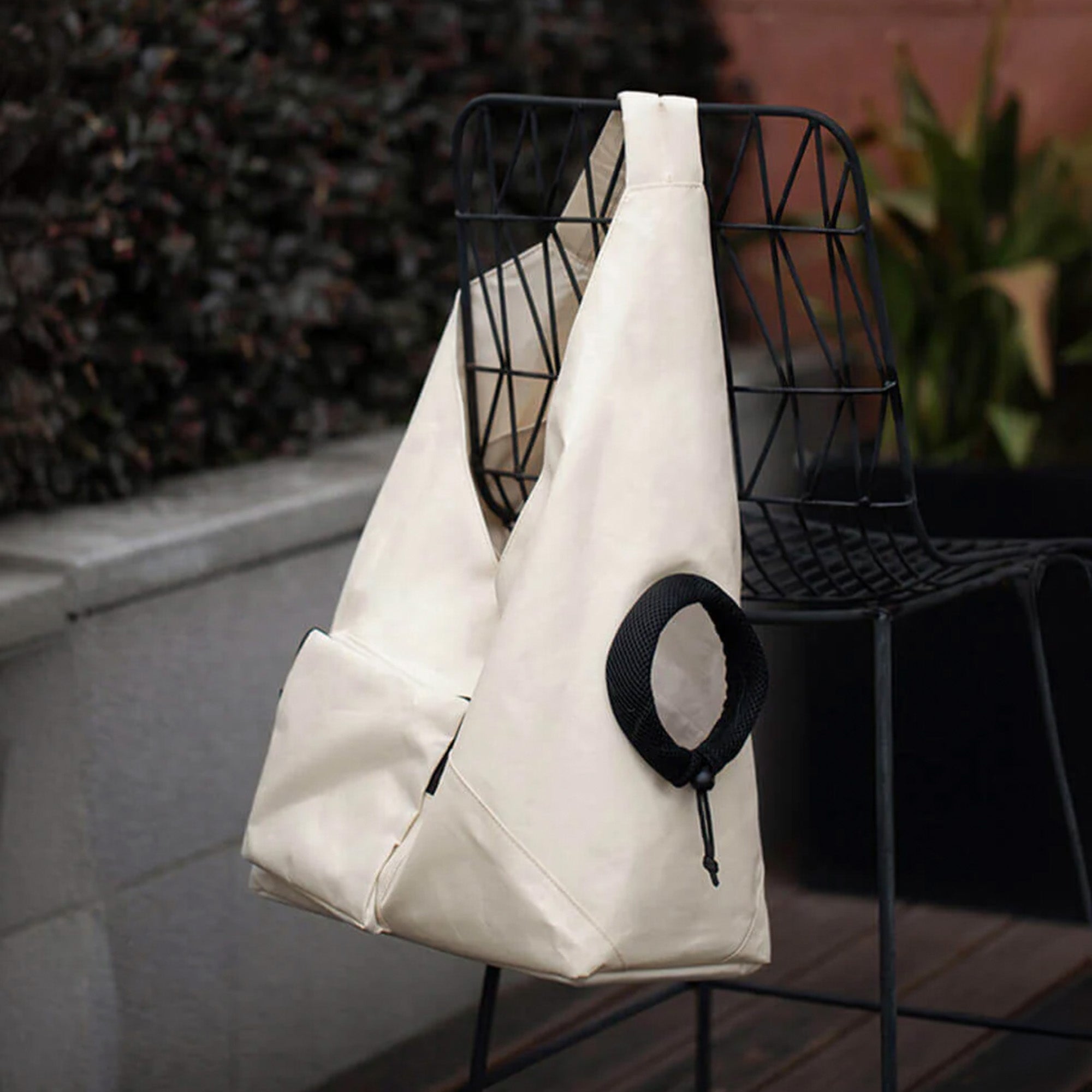 Lightweight Pet Travel Backpack – Breathable, Secure, and Versatile