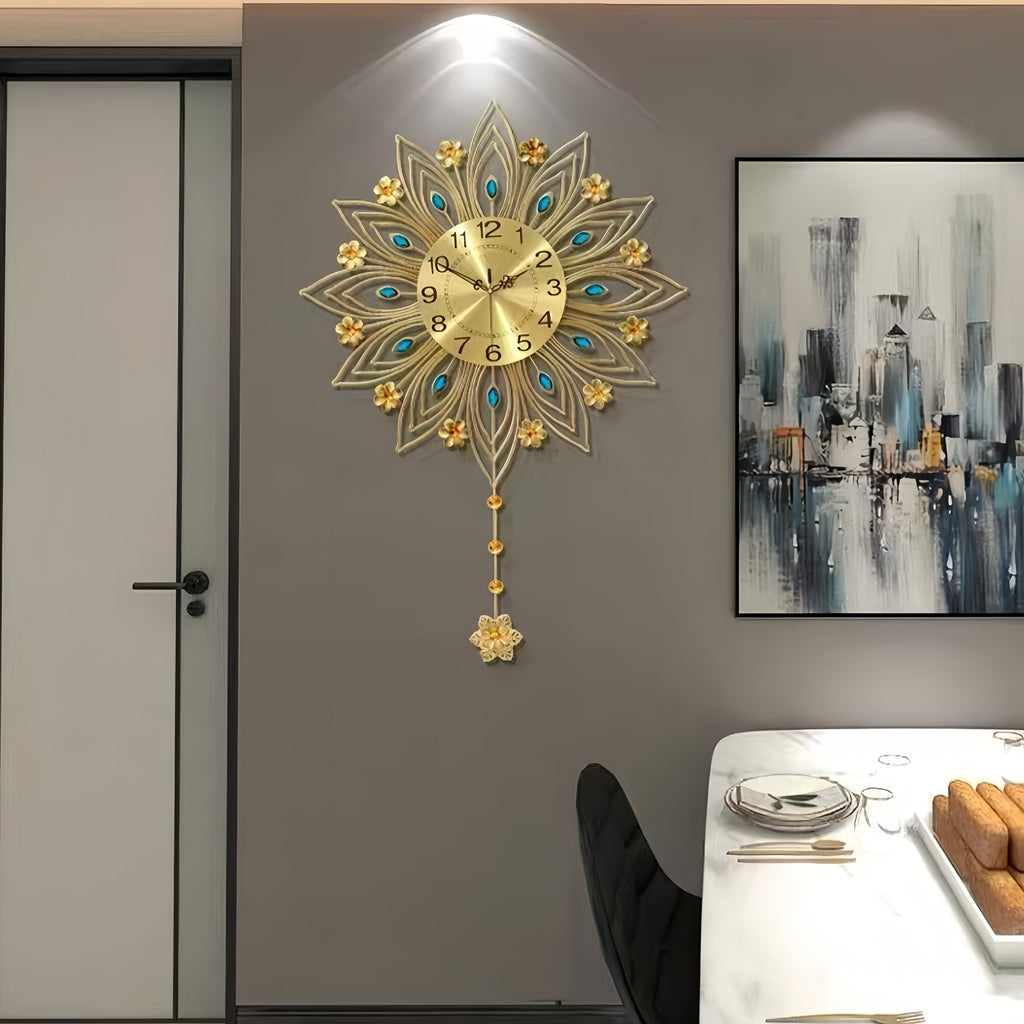 Elegant Floral Wall Clock with Luxurious Gold Accents
