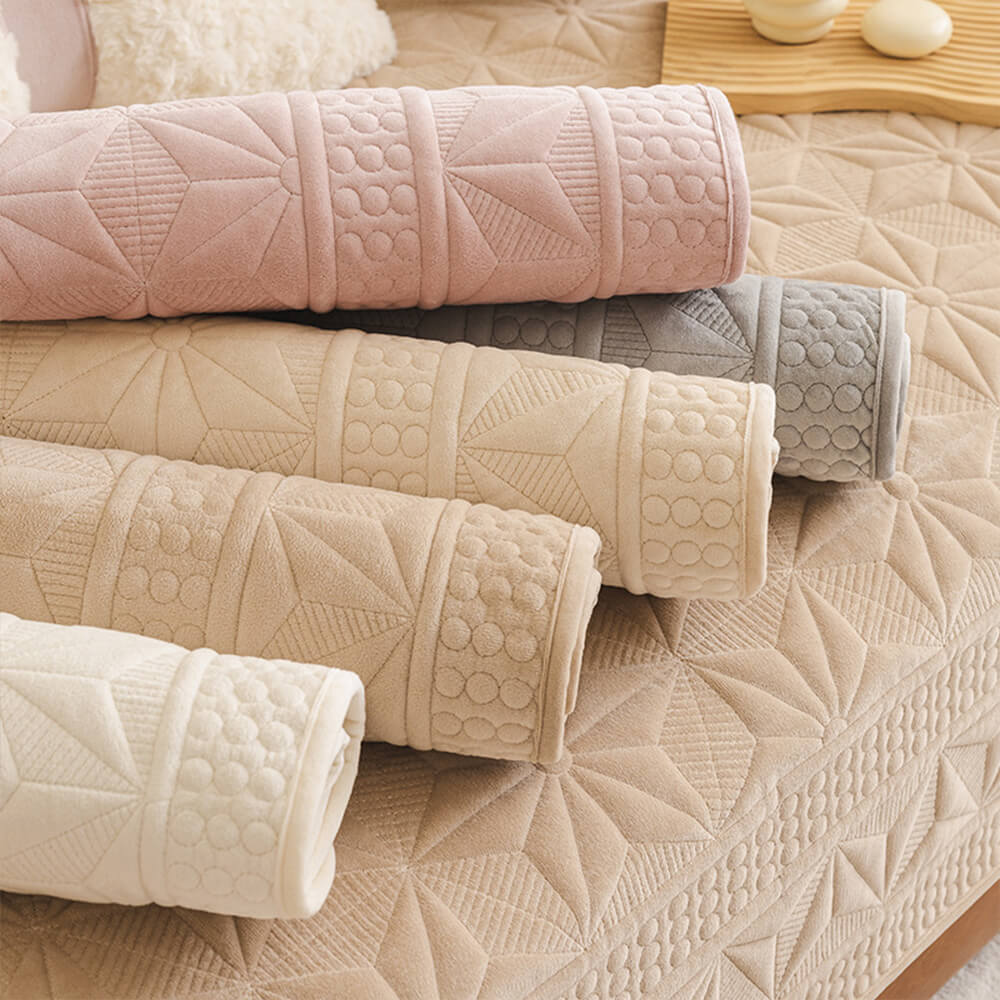 Luxury Crystal Velvet Scratch-Resistant Couch Cover