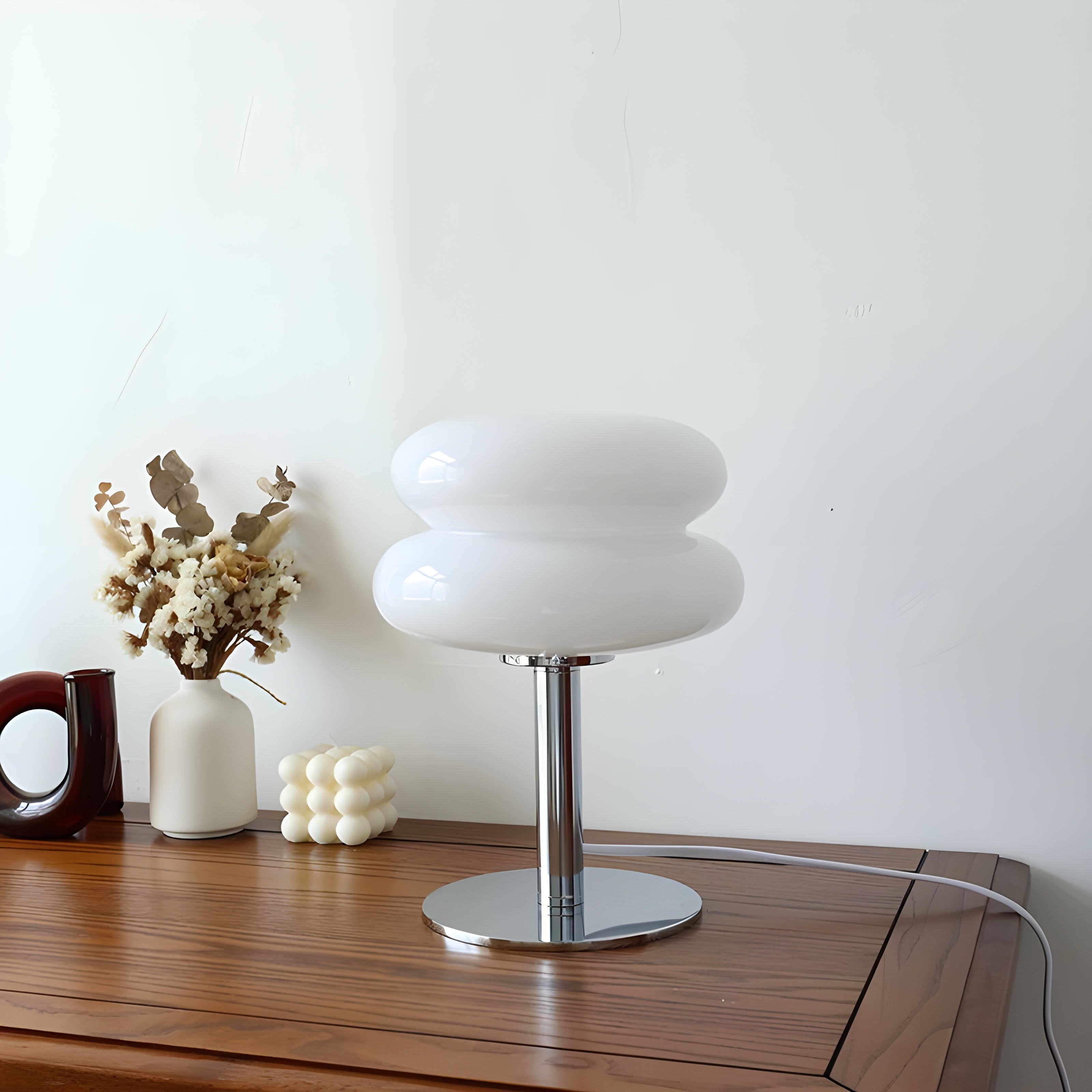 Italian Designer Glass Egg Tart LED Table Lamp for Home Decor