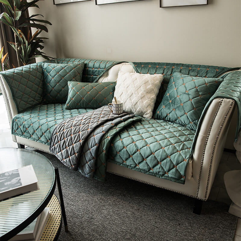 Luxury Quilted Velvet Non-Slip Couch Cover for Comfort