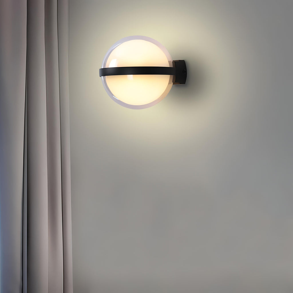 Caspian - Modern 10W Round LED Outdoor Wall Light IP65