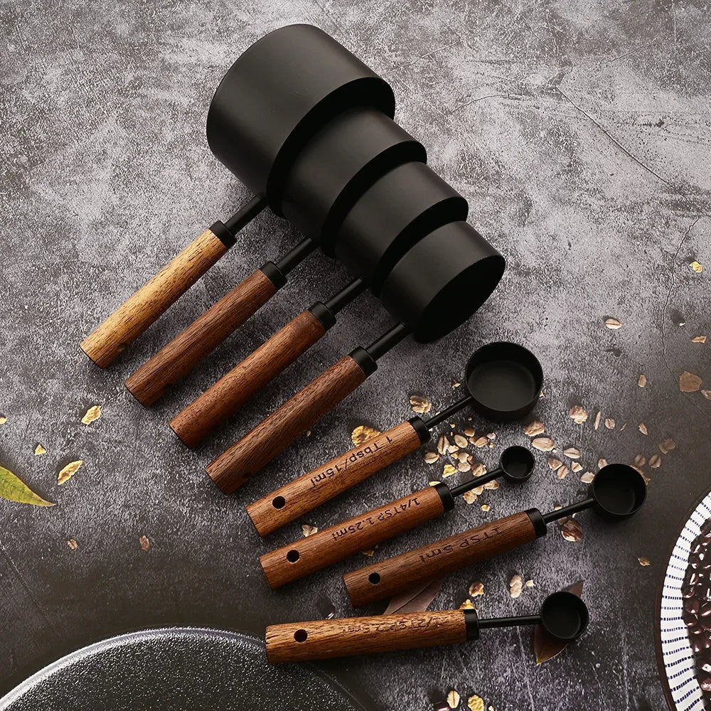 TimberScale 8-Piece Measuring Set in Solid Oak & Stainless Steel