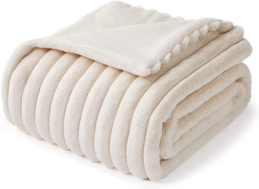 Nordic Luxury Lounging Throw Blanket for Cozy Comfort