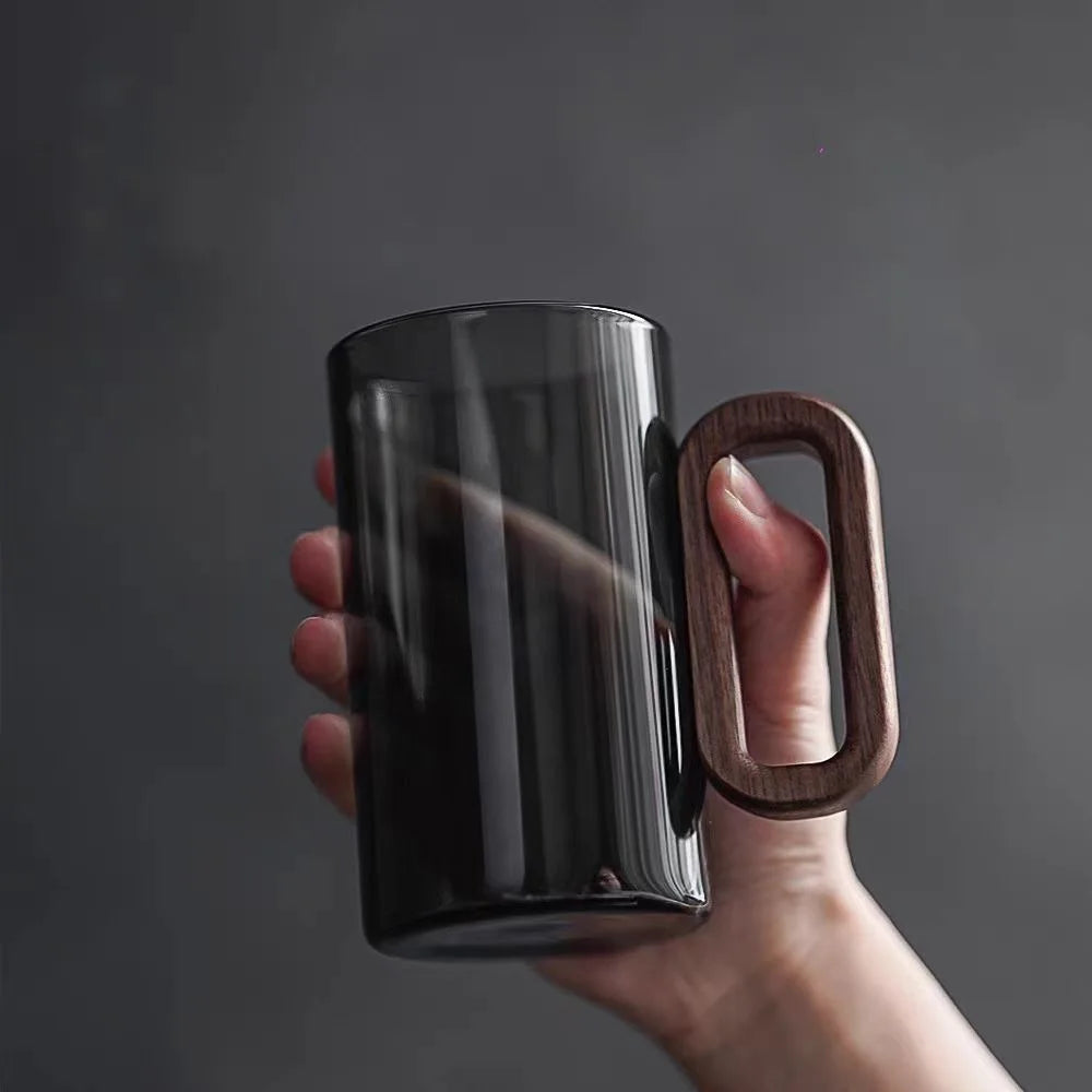 OakHaven Glass Mug – Rustic Elegance with Wooden Handle