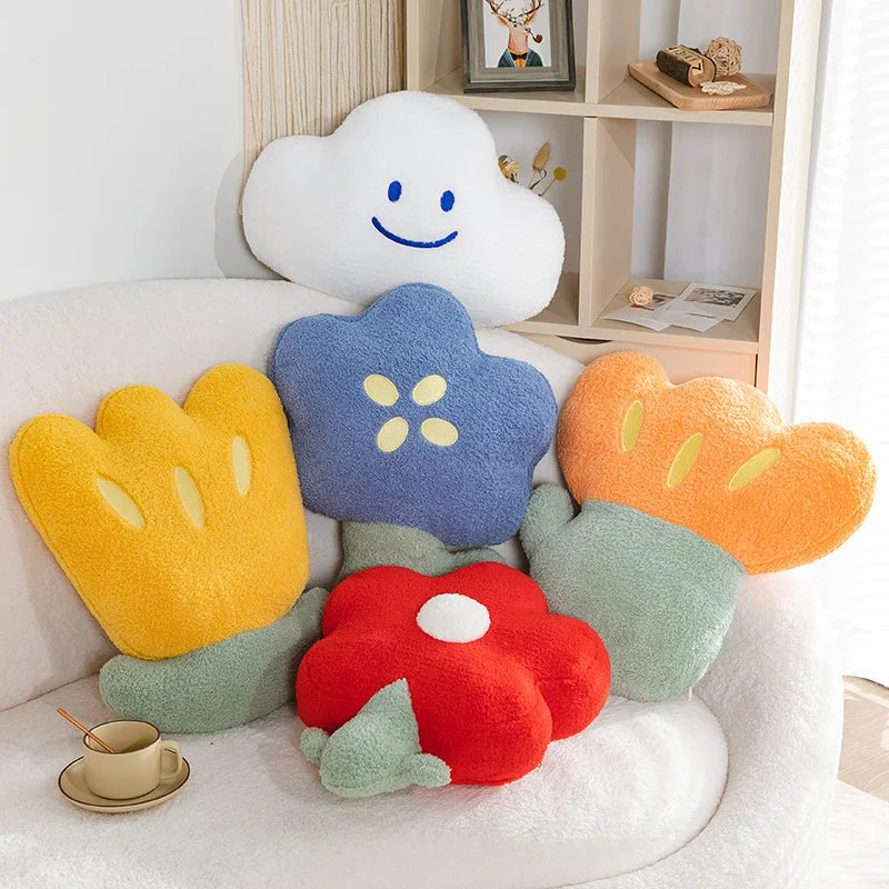 Fleece Flower Throw Cushion in Cotton with Cute Design