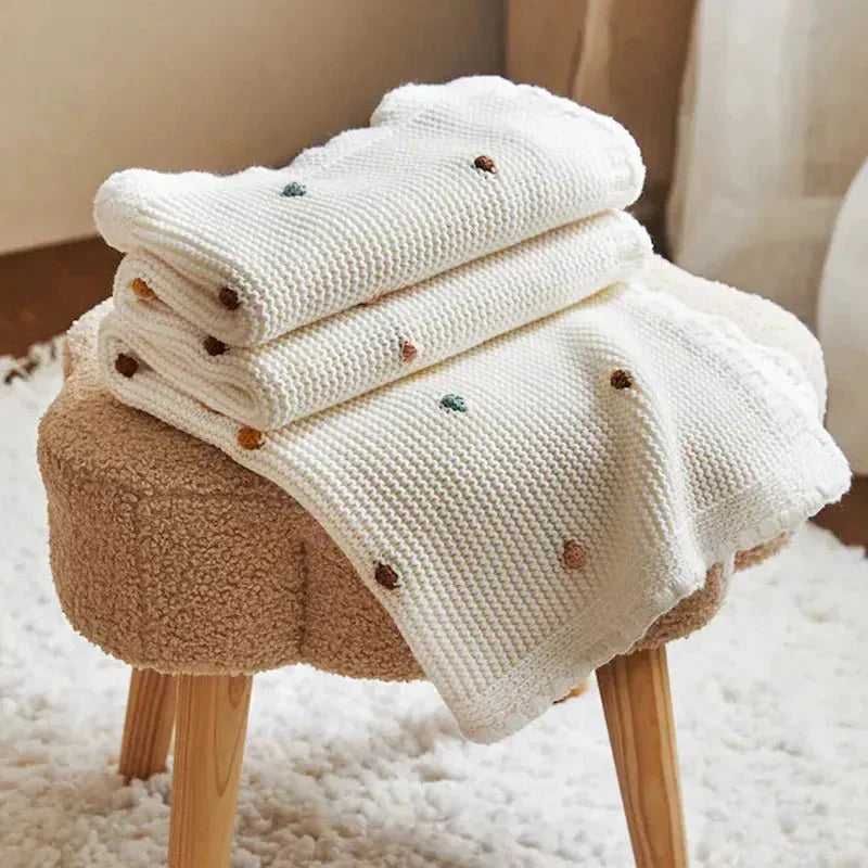 Soft Chenille Knitted Blanket for Cozy Home Decor