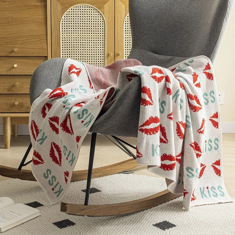 Comfortable & Cosy Hearts Sofa Blanket for Ultimate Relaxation