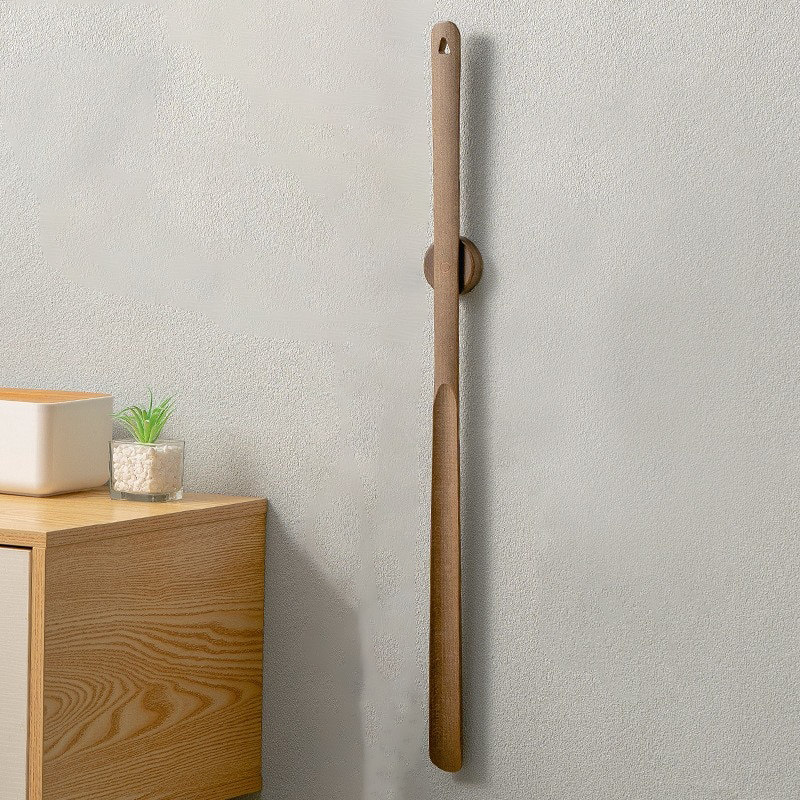 Wooden Long Handle Magnetic Shoehorn for Easy Shoe Access