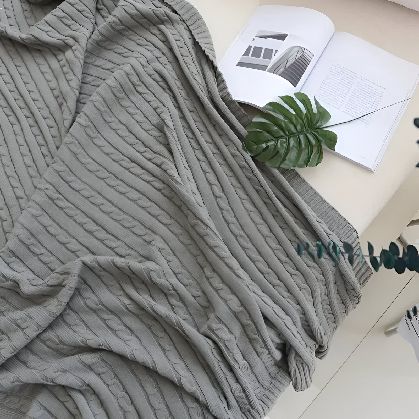 Knitted Cotton Solid Colour Throw Blanket for Cozy Comfort