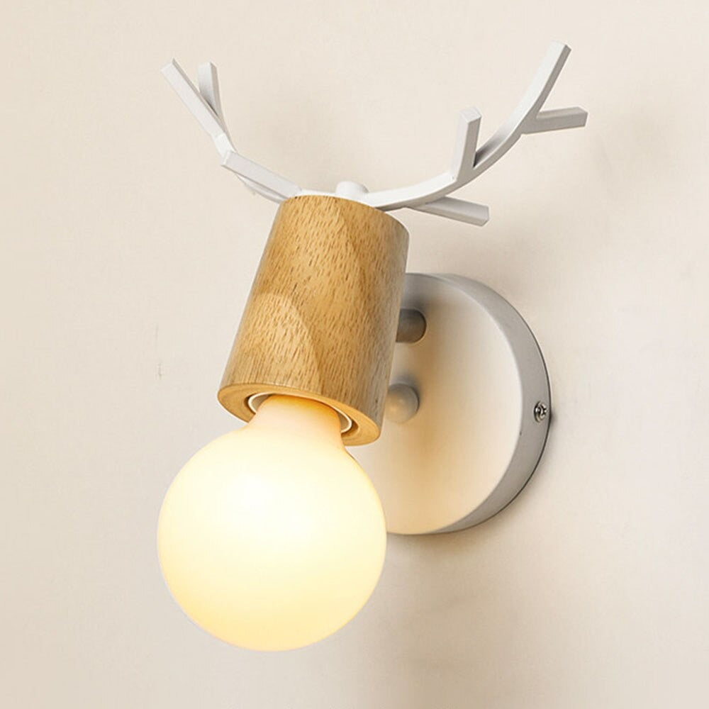 Deer Antler Wall Bedside Lamp in Nordic Style Design