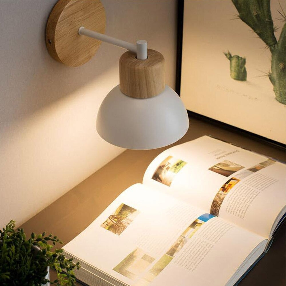 Retro Wooden Wall Bedside Lamp with Vintage Edison Style