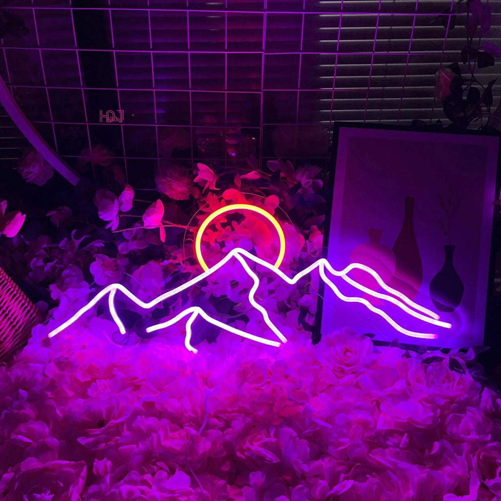 SummitGlow – LED Neon Sign with Mountain & Sun Design for a Vibrant Ambience