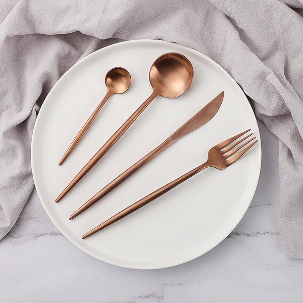 VédaTable 24-Piece Dinner Set – Modern Stainless Steel Elegance