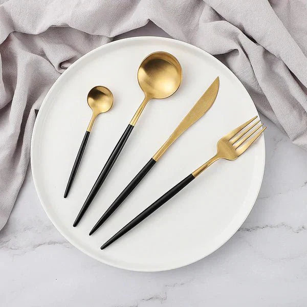 LuxeSet – Luxury Minimalist 24-Piece Stainless Steel Dinnerware