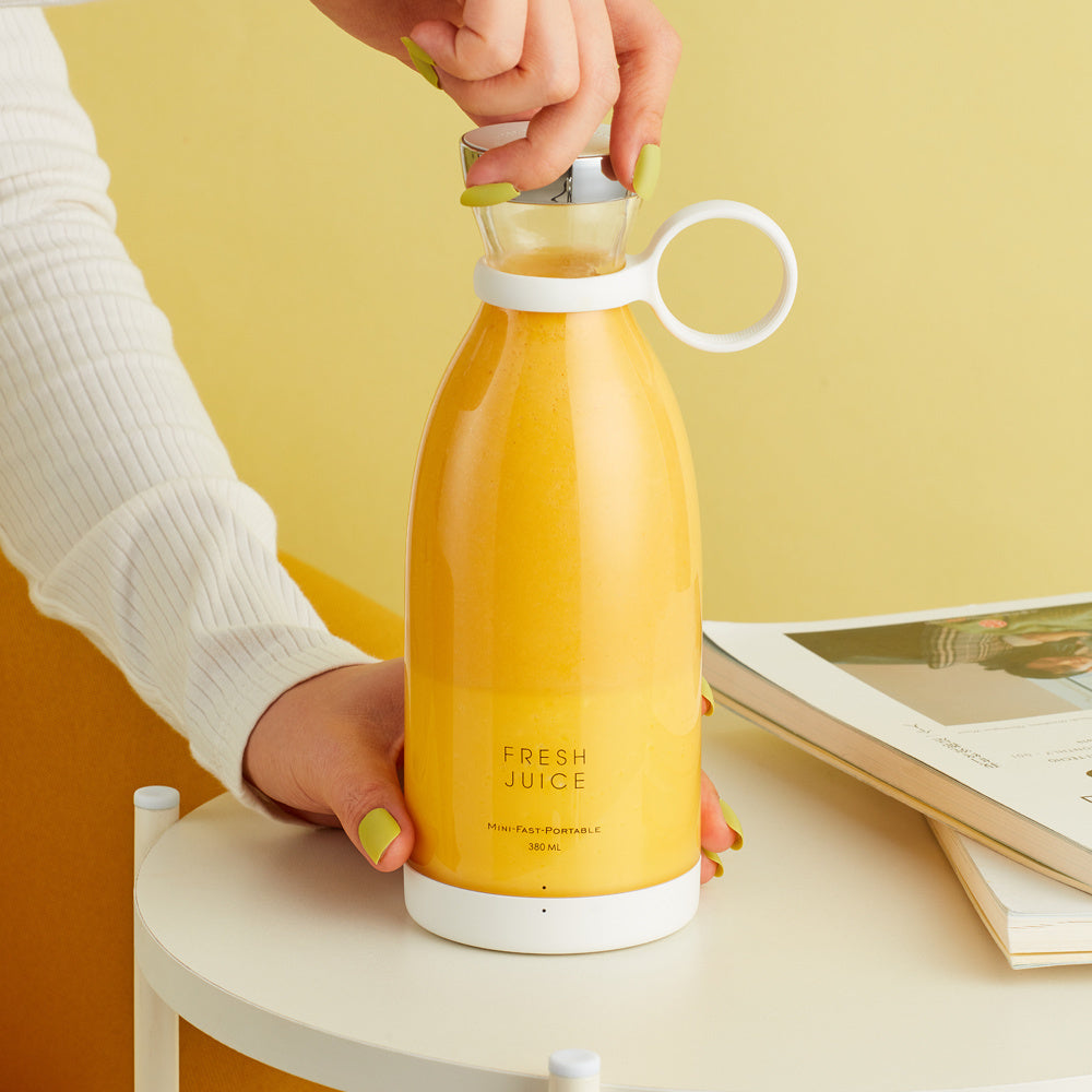 Portable Electric Fruit Juicer Blender Bottle USB Charging
