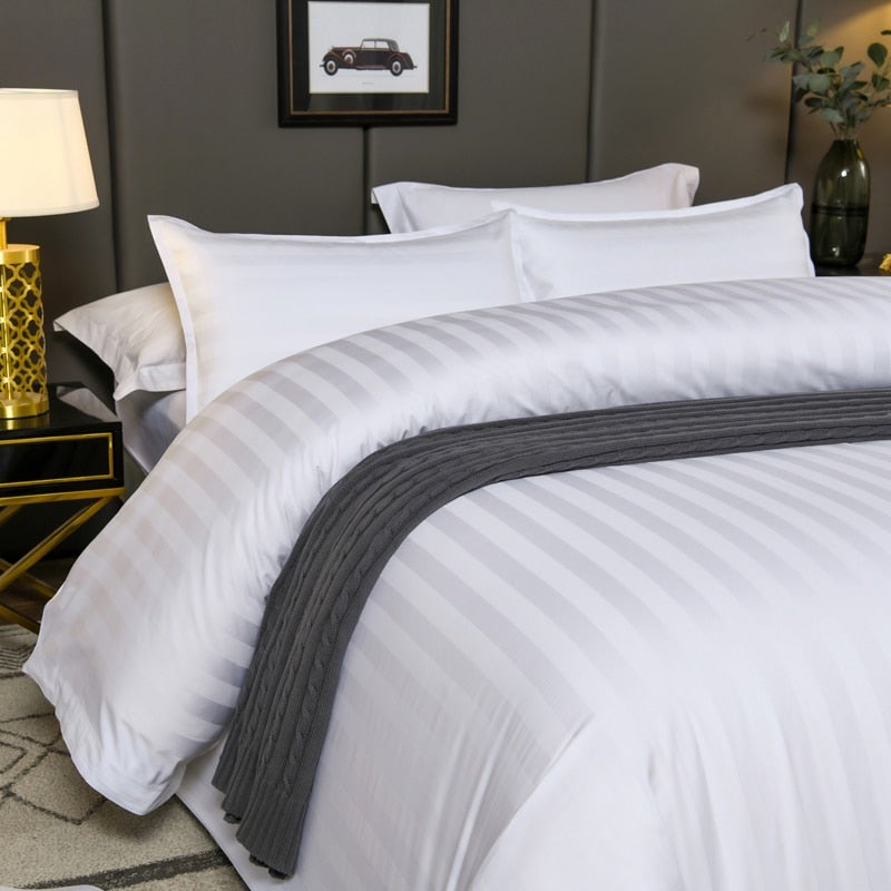 Nordic Luxe Hotel Striped Duvet Cover Set (Organic Cotton, 600 TC)