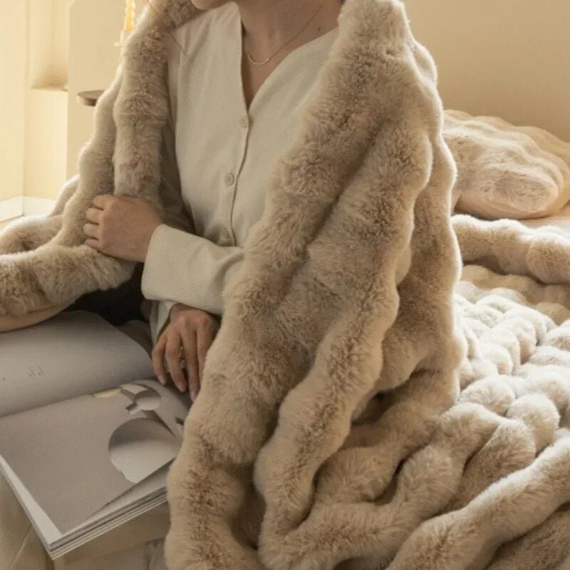 Super Soft Plush Winter Blanket for Cozy Comfort
